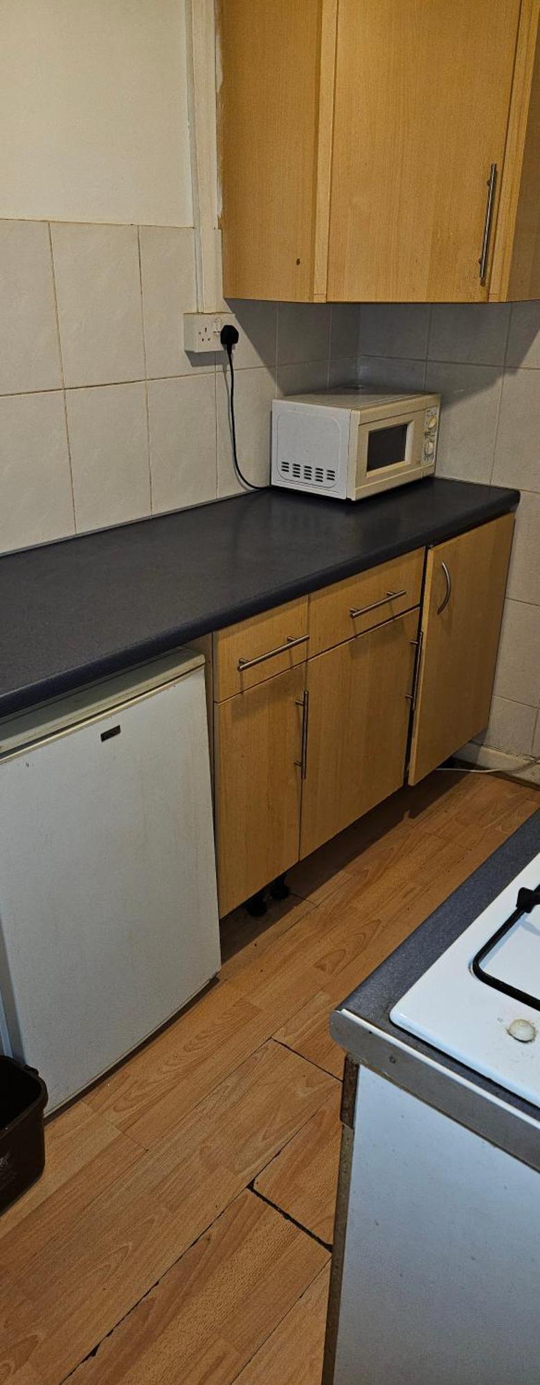 No Frills & Nothing Fancy 1 Bed Studio City Centre Cardiff Zewnętrze zdjęcie